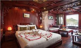 Phòng Royal Palace Suite